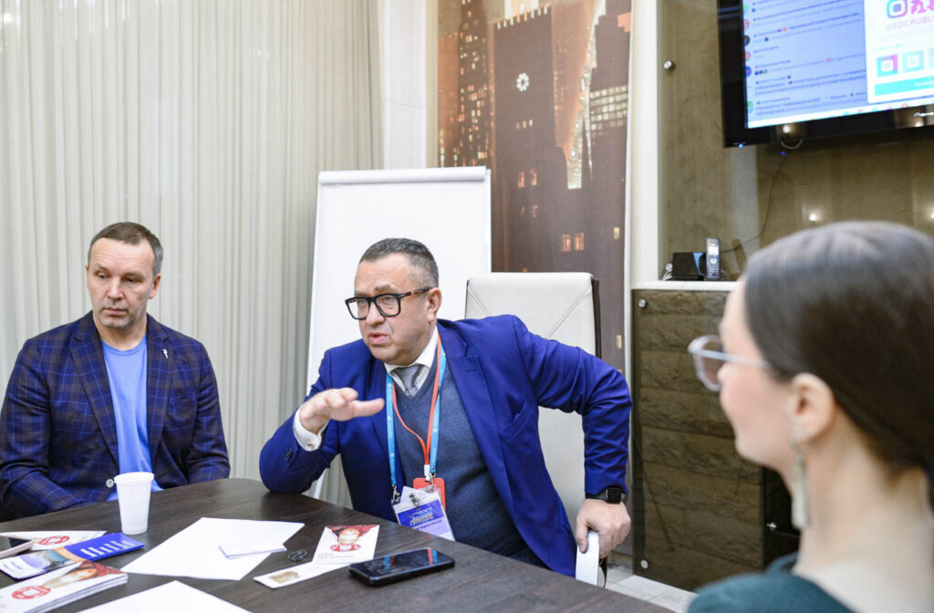 «Уникальная Россия» в Гостином Дворе: традиции предпринимательства, этические инвестиции и новые горизонты партнёрства. Валерий Лоскутов