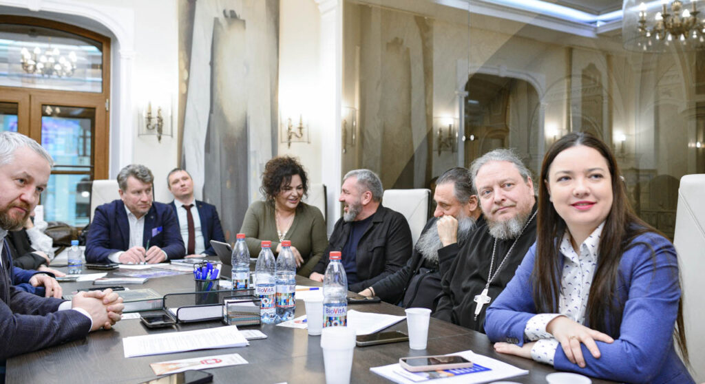 «Уникальная Россия» в Гостином Дворе: традиции предпринимательства, этические инвестиции и новые горизонты партнёрства