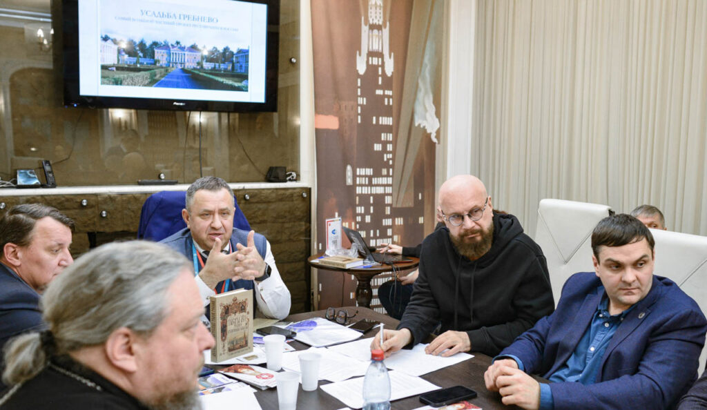 «Уникальная Россия» в Гостином Дворе: традиции предпринимательства, этические инвестиции и новые горизонты партнёрства. Андрей Ковалёв